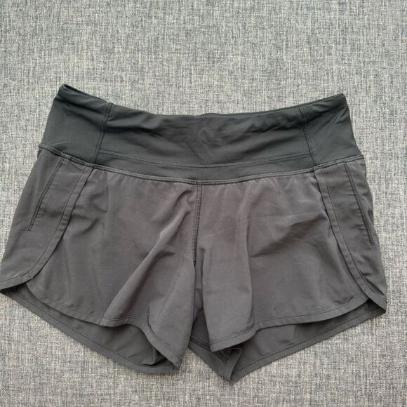Lululemon Run Times Short black currant size 4 - Picture 13 of 14